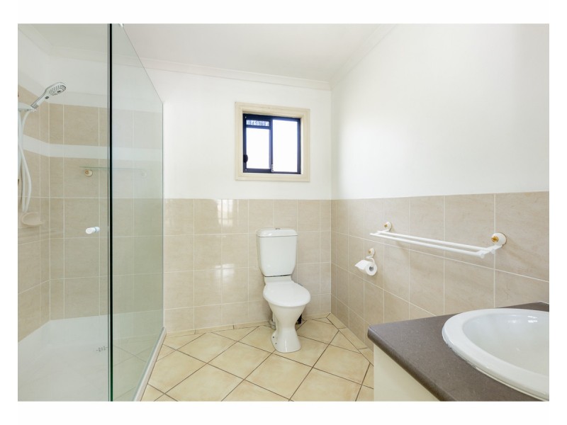 286 Clarence Street, Lavington NSW 2641