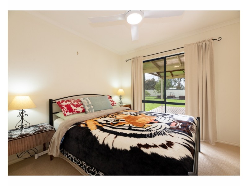 286 Clarence Street, Lavington NSW 2641