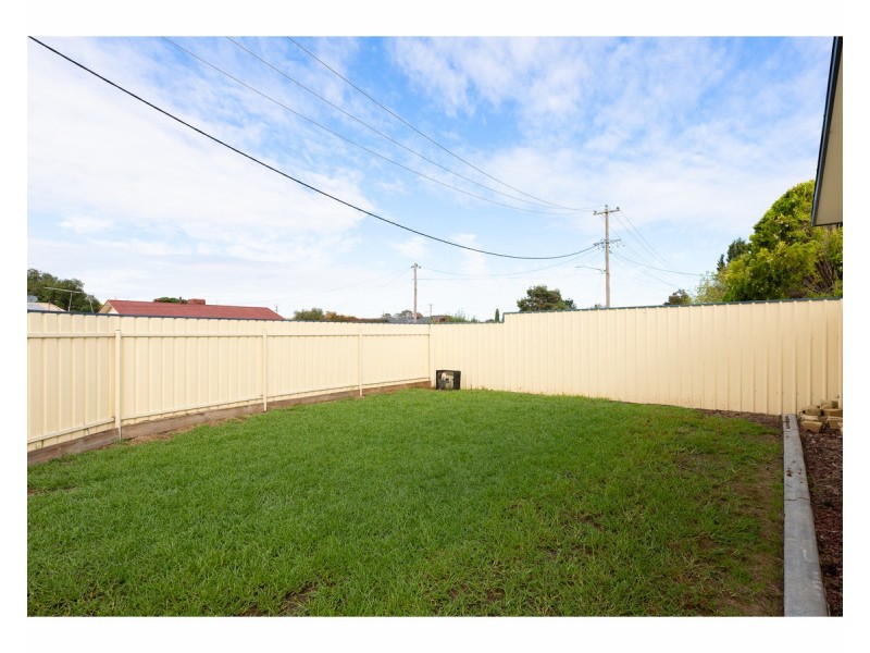 286 Clarence Street, Lavington NSW 2641