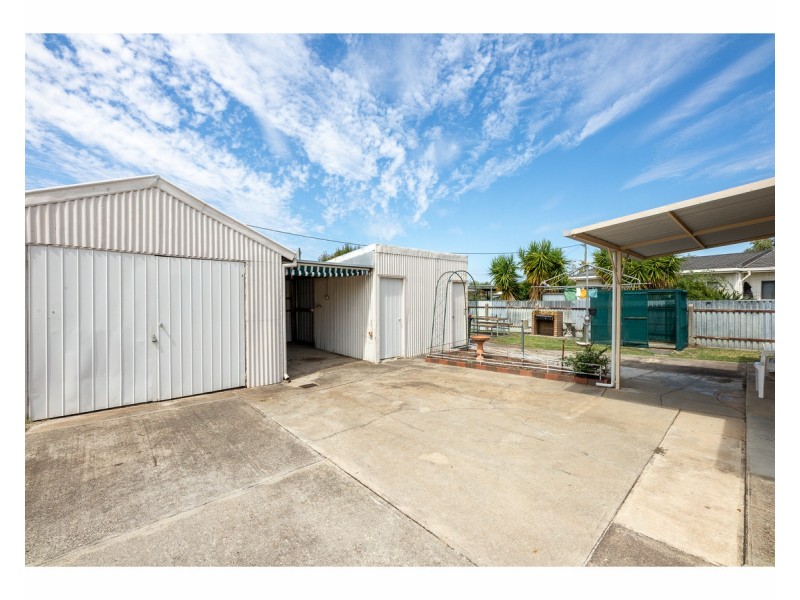 422 Parnall Street, Lavington NSW 2641