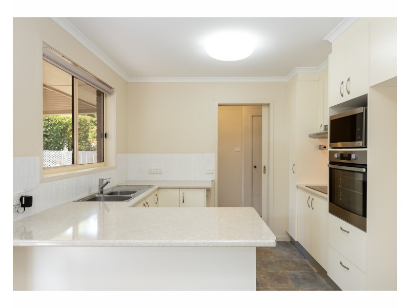 20 Woodland Close, West Albury NSW 2640