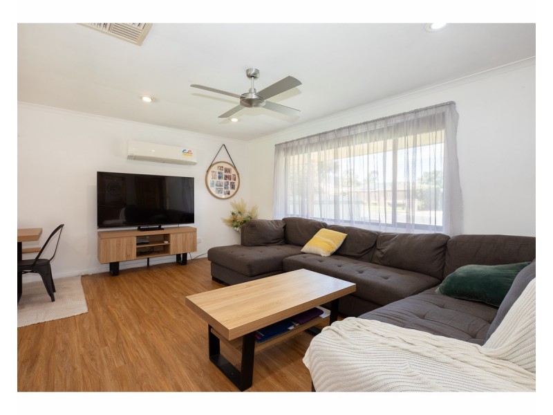 563 Prune Street, Lavington NSW 2641