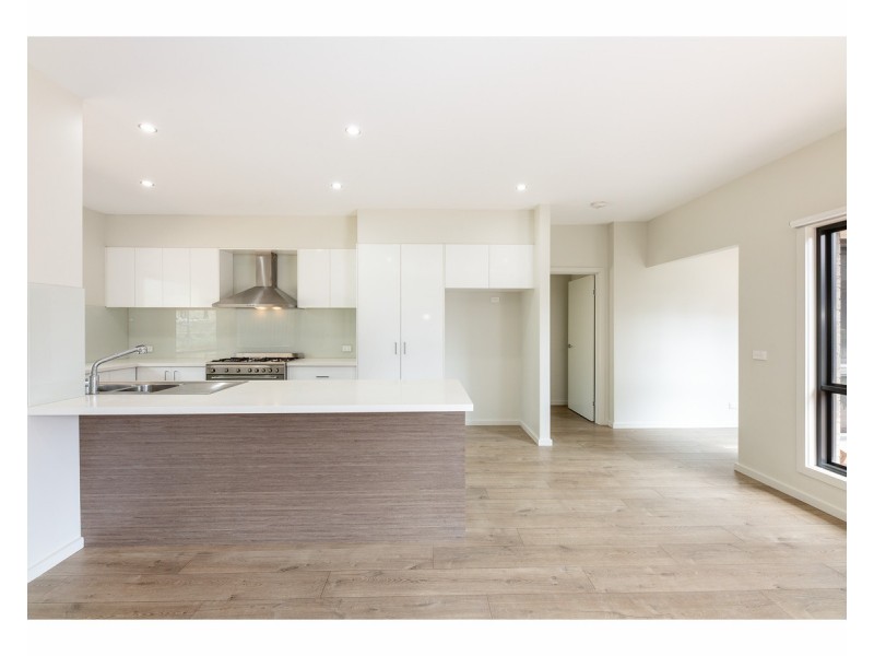 32 Paddlesteamer Court, Thurgoona NSW 2640