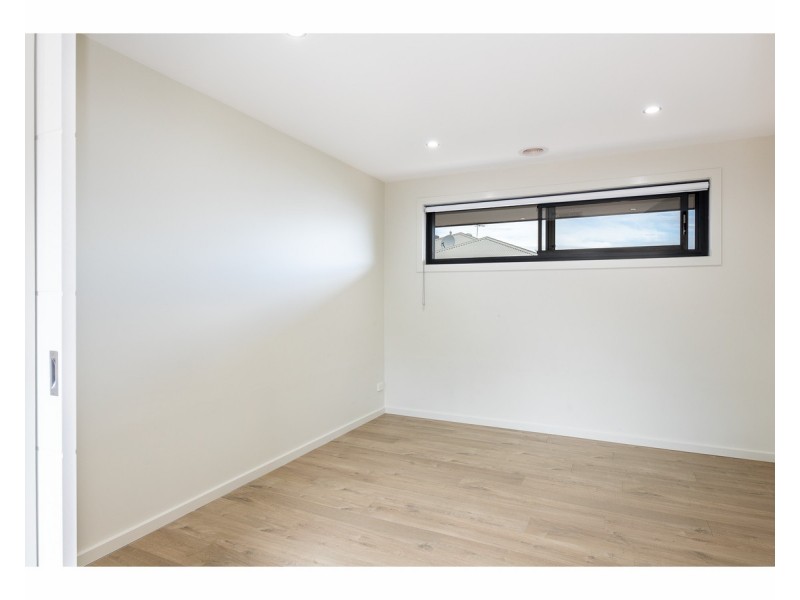 32 Paddlesteamer Court, Thurgoona NSW 2640