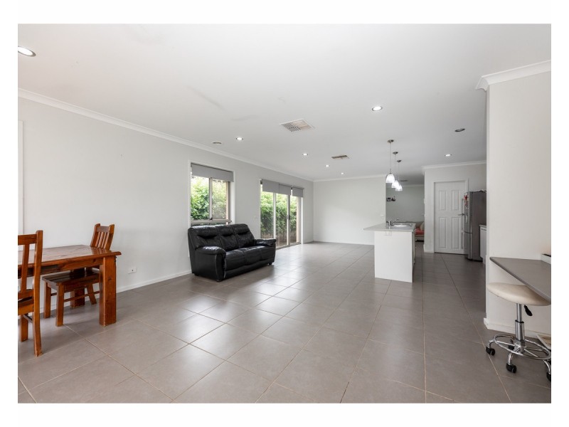 23 Hanrahan Street, Hamilton Valley NSW 2641