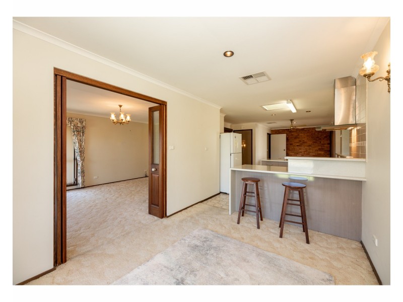 562 Cattlin Avenue, North Albury NSW 2640