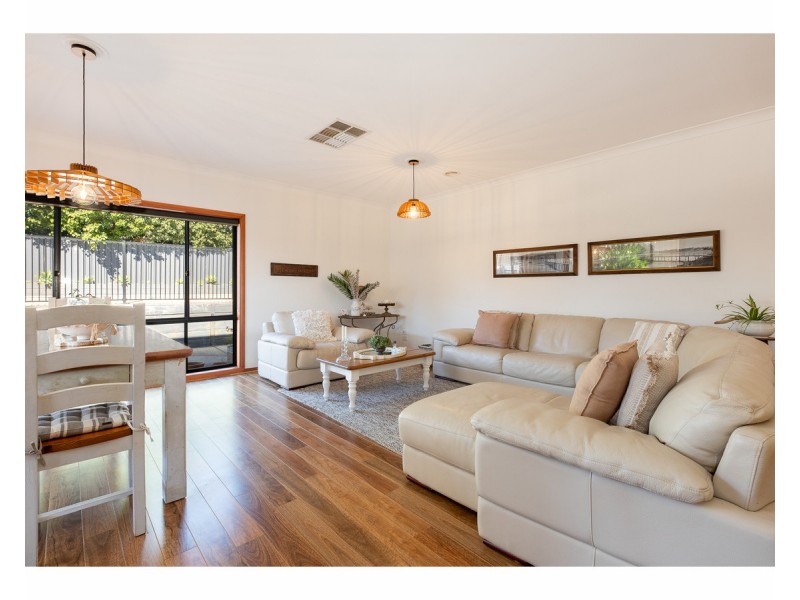 27 McDiarmid Place, Glenroy NSW 2640