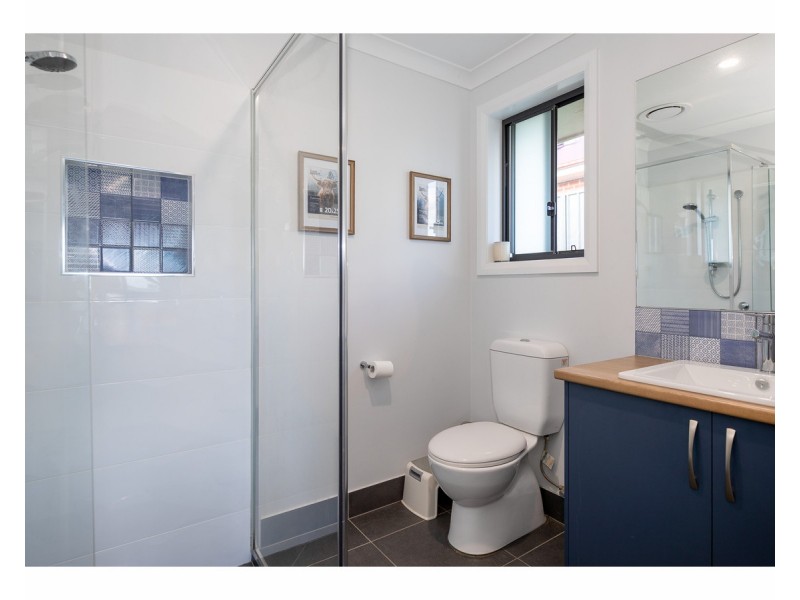 45 Guy Place, Thurgoona NSW 2640