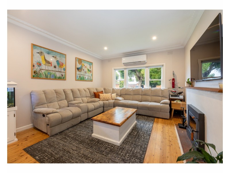 482 Douglas Road, Lavington NSW 2641
