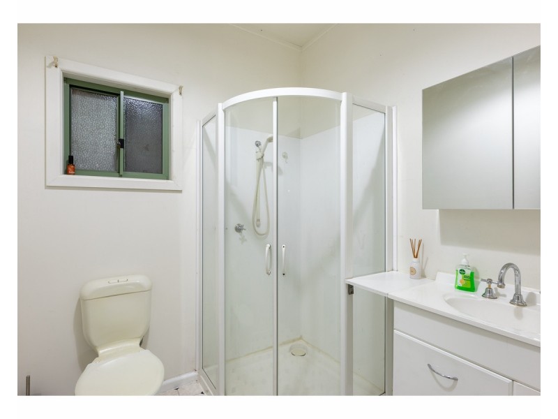 482 Douglas Road, Lavington NSW 2641