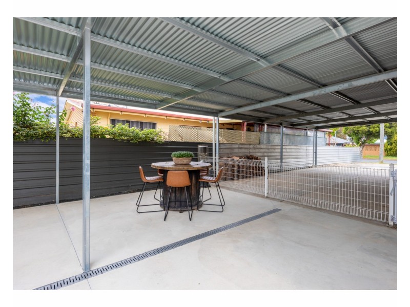482 Douglas Road, Lavington NSW 2641