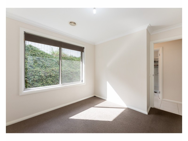 6 Dempster Place, Leneva VIC 3691
