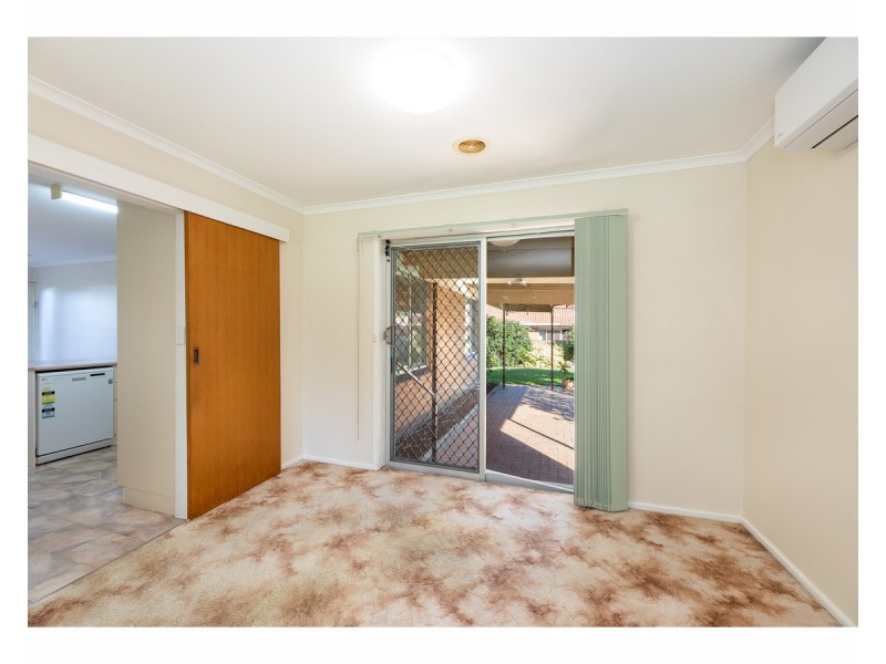 383 Elton Court, Lavington NSW 2641