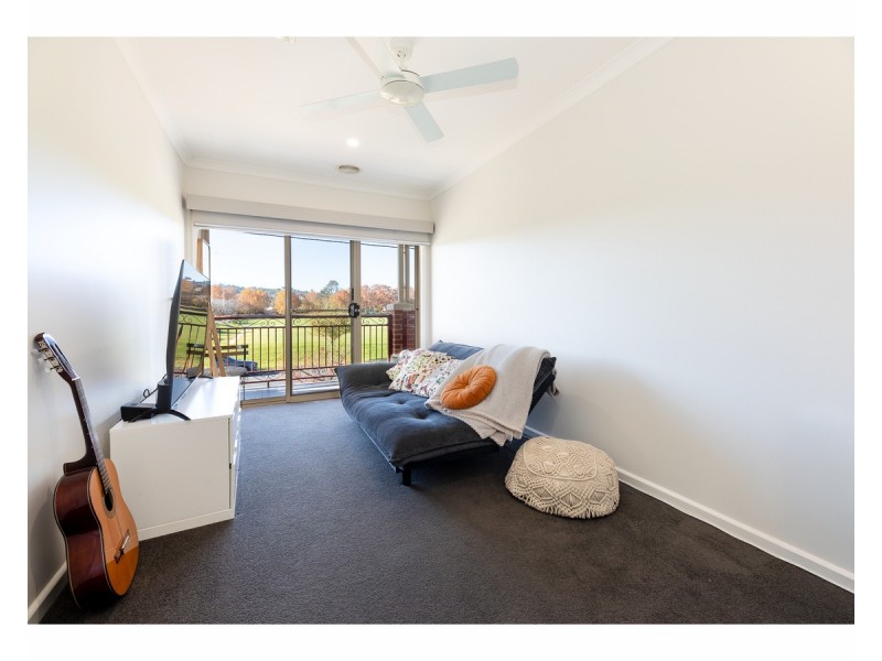 369 Olive Street, South Albury NSW 2640