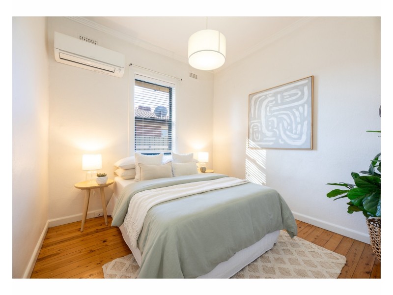 2/424 Kotthoff Street, Lavington NSW 2641