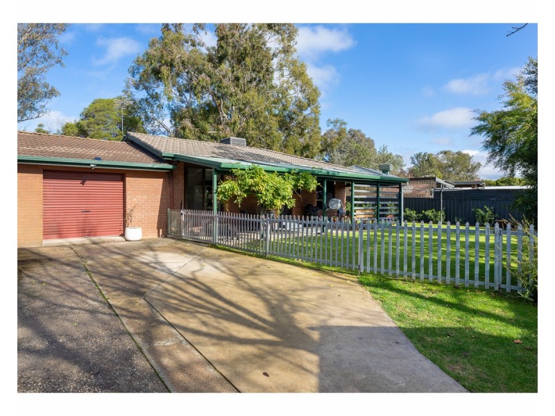 9 Crackenback Street, Thurgoona NSW 2640