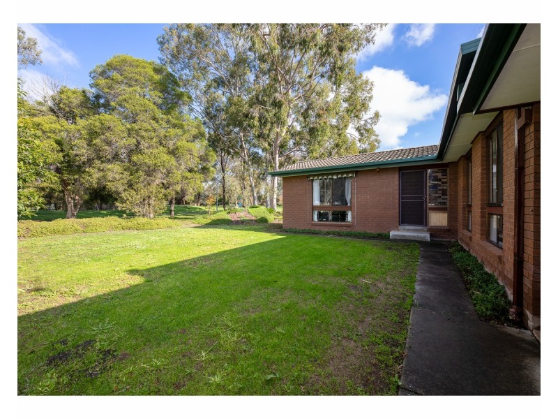 9 Crackenback Street, Thurgoona NSW 2640