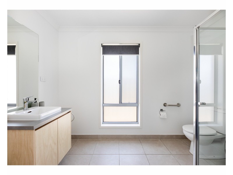 108 Strauss Street, Springdale Heights NSW 2641