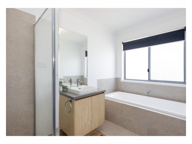 108 Strauss Street, Springdale Heights NSW 2641