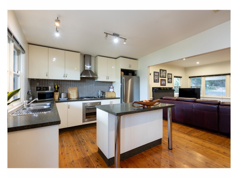 422 Schubach Street, East Albury NSW 2640
