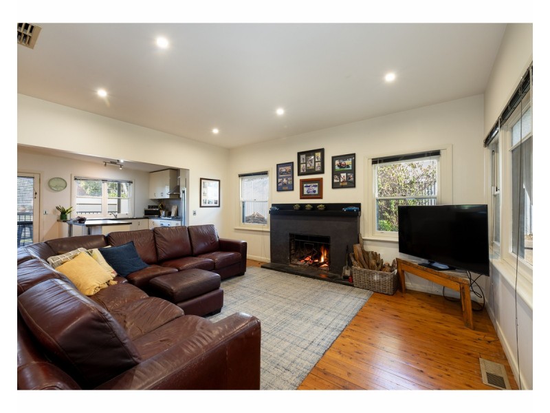 422 Schubach Street, East Albury NSW 2640
