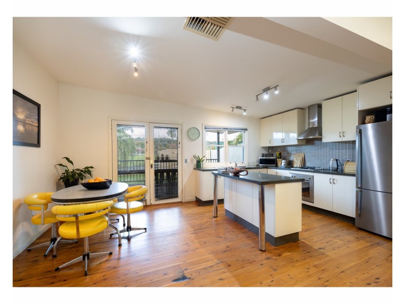 422 Schubach Street, East Albury NSW 2640
