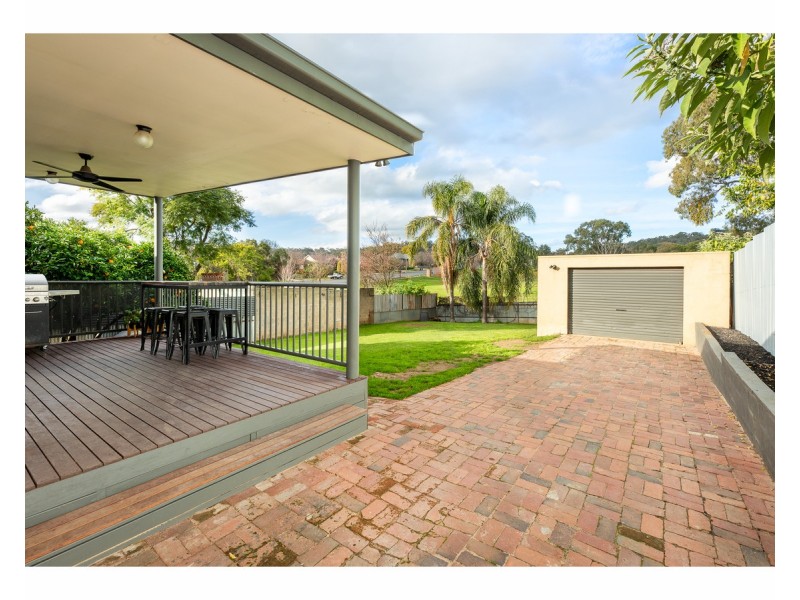 422 Schubach Street, East Albury NSW 2640
