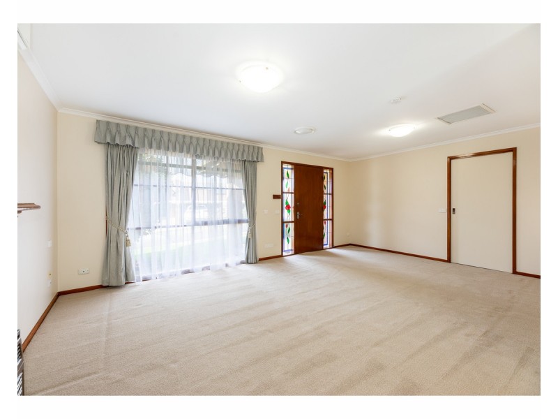 50 Springfield Court, West Albury NSW 2640