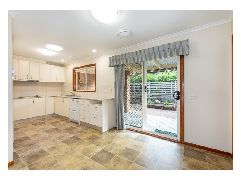 50 Springfield Court, West Albury NSW 2640