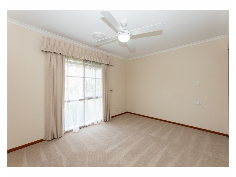 50 Springfield Court, West Albury NSW 2640
