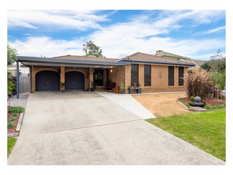 20 Wentworth Court, Lavington NSW 2641