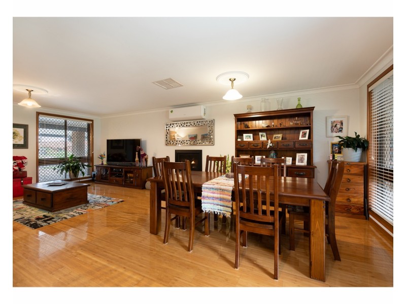 20 Wentworth Court, Lavington NSW 2641