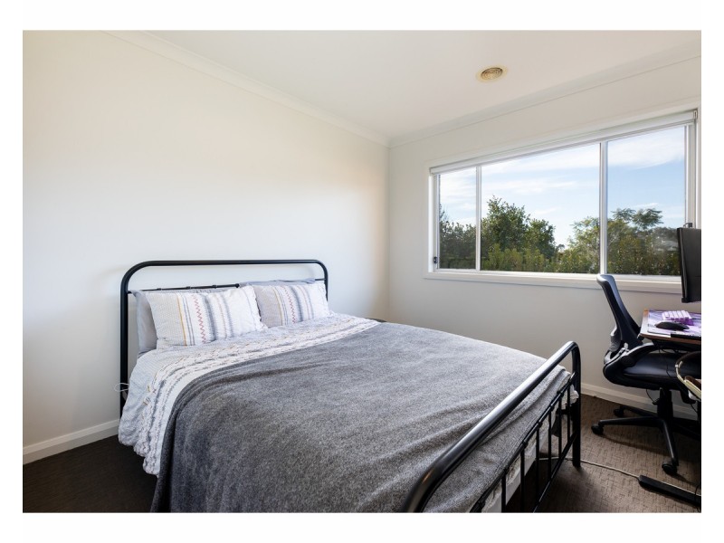 6 Caddy Court, West Wodonga VIC 3690