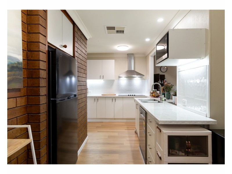 1/473 Henderson Street, Lavington NSW 2641