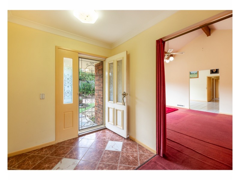 17 Quinton Court, West Albury NSW 2640