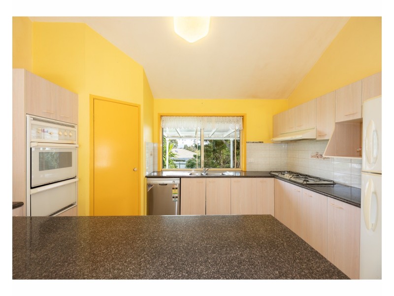 17 Quinton Court, West Albury NSW 2640