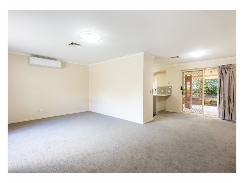 103 Amber Court, West Albury NSW 2640