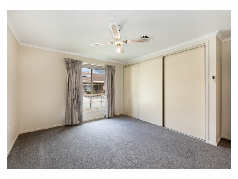 103 Amber Court, West Albury NSW 2640