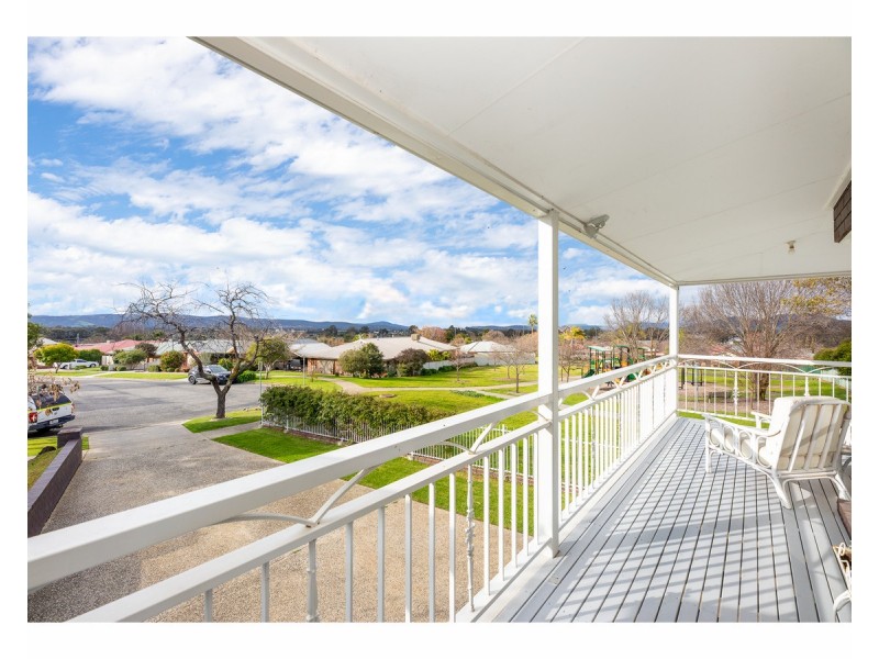 11 Teal Court, West Wodonga VIC 3690