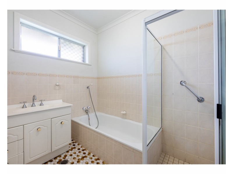 1006 Ruth Street, North Albury NSW 2640