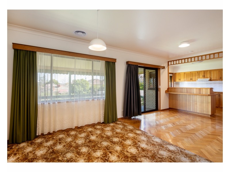 505 Saunders Avenue, East Albury NSW 2640