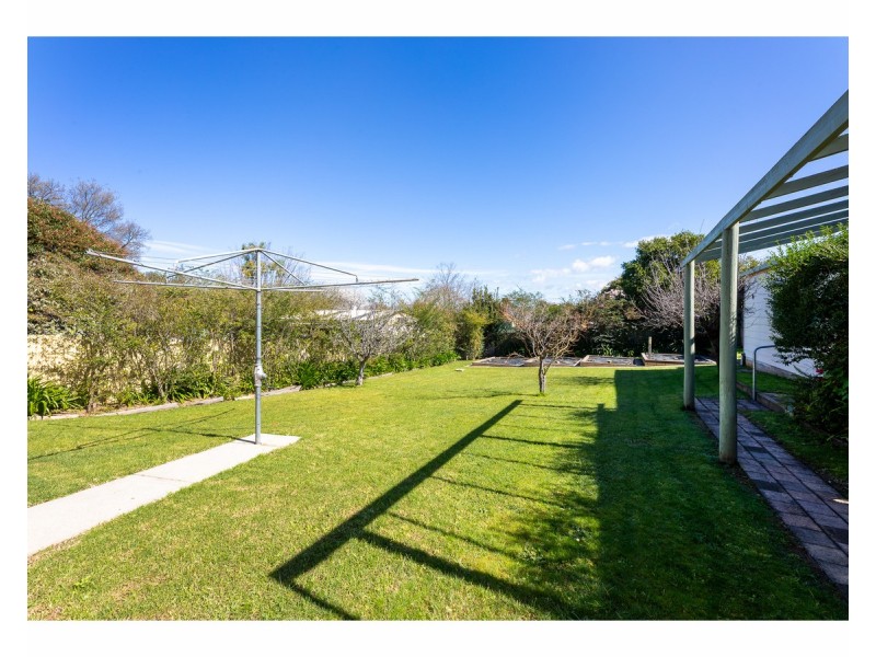 505 Saunders Avenue, East Albury NSW 2640