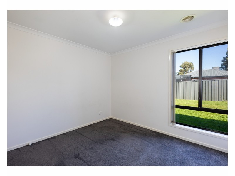 7 Barnett Avenue, Thurgoona NSW 2640