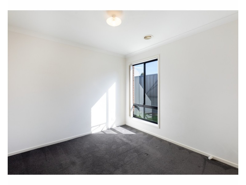 7 Barnett Avenue, Thurgoona NSW 2640