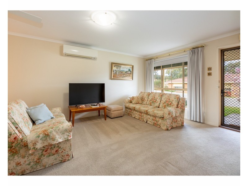 87 Riverwood Drive, West Albury NSW 2640