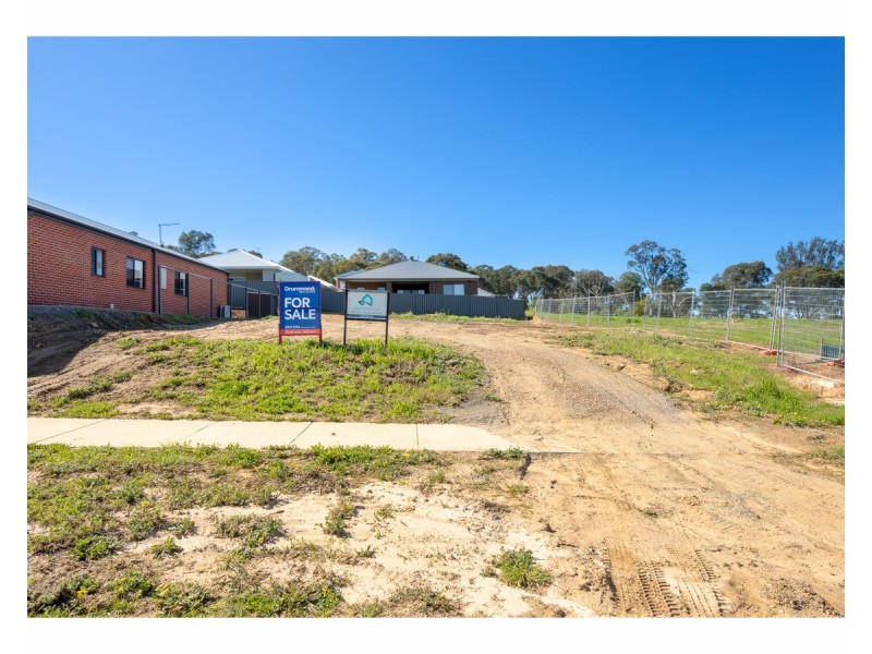 159 Riverboat Drive, Thurgoona NSW 2640
