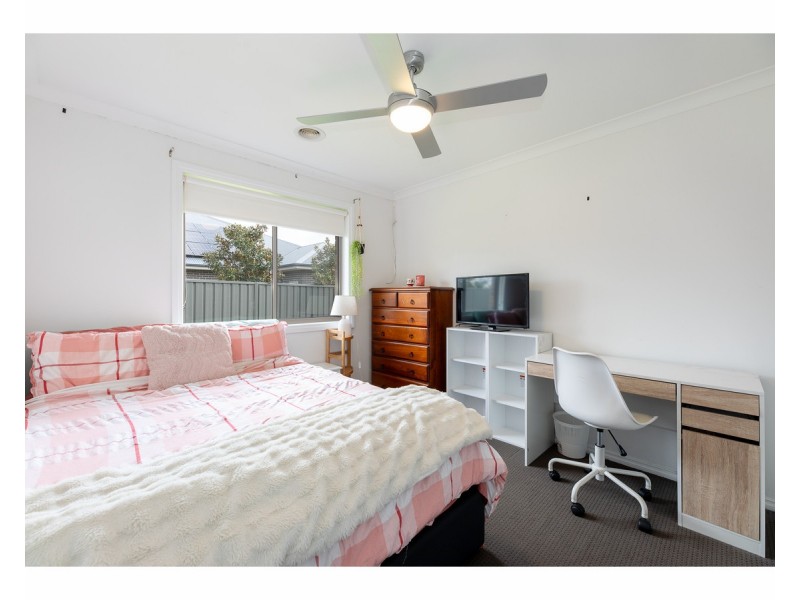 30 Litchfield Drive, Thurgoona NSW 2640