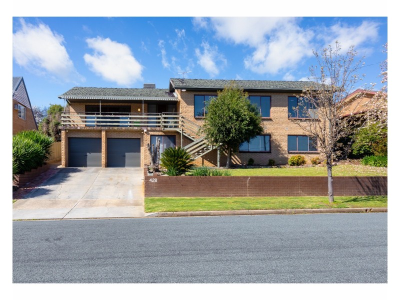 428 Parkview Crescent, Lavington NSW 2641