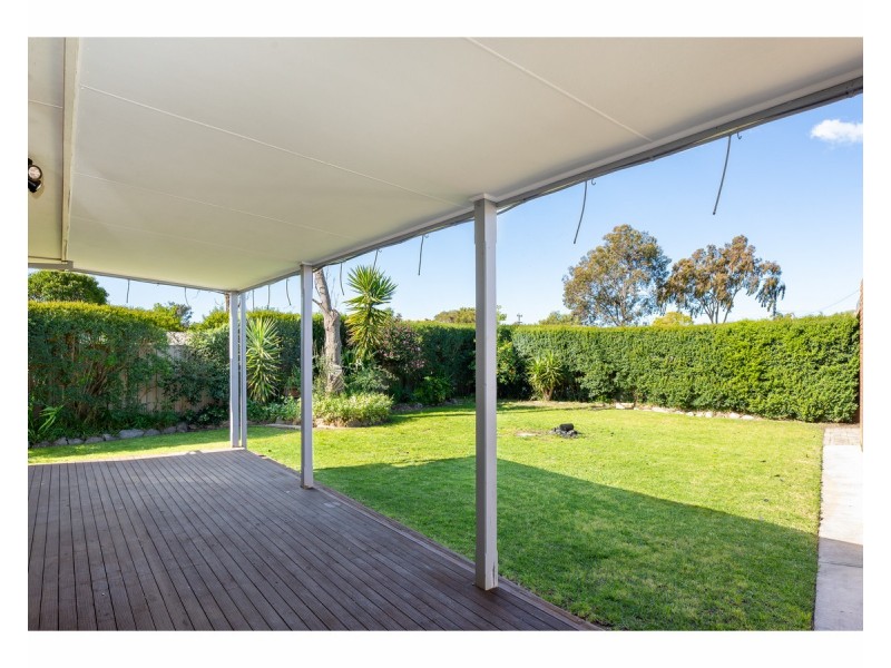 6 Campbell Avenue, West Wodonga VIC 3690