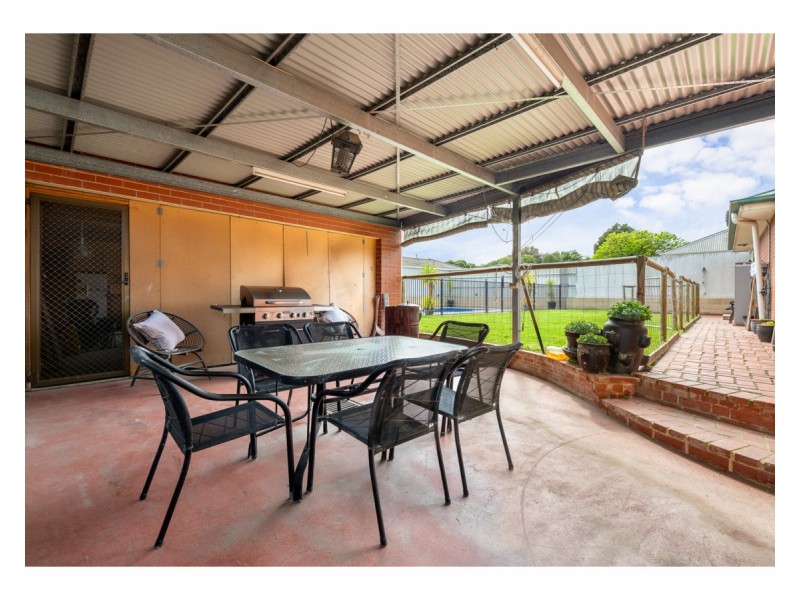 10 Ovens Court, West Wodonga VIC 3690